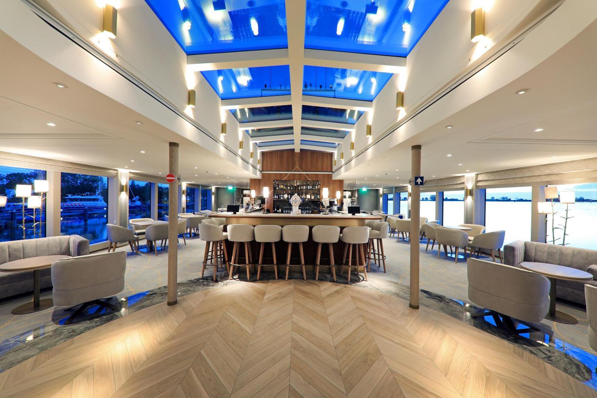 Hotelschiff Lady Diletta Cologne Exterior photo